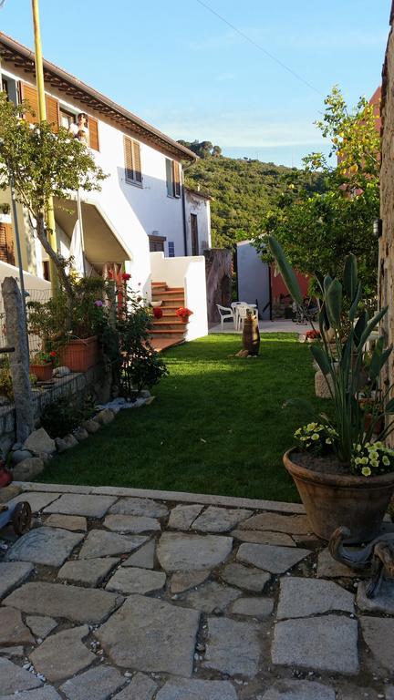 L'Ogliera Appartamenti Dell'Aia Pomonte Buitenkant foto